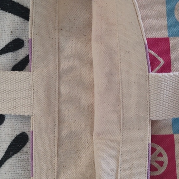 Peace Sign Canvas Satchel - Picture 5 of 6